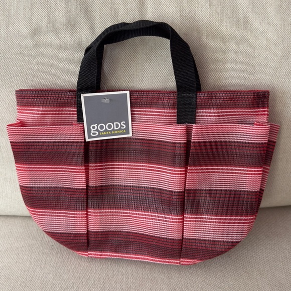 Vintage Garden Tote Collection Red Black White Stripe Pockets, mgBAGS - Picture 4 of 4